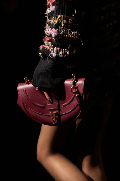 Look 90